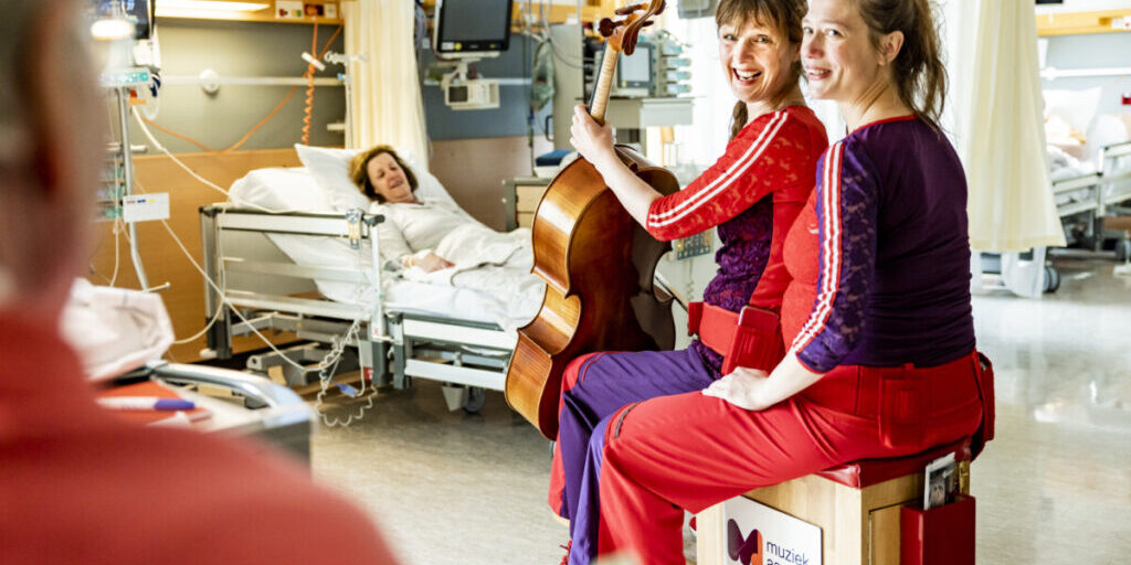 MuziekAanBed .HR. © Foppe Schut _S222647